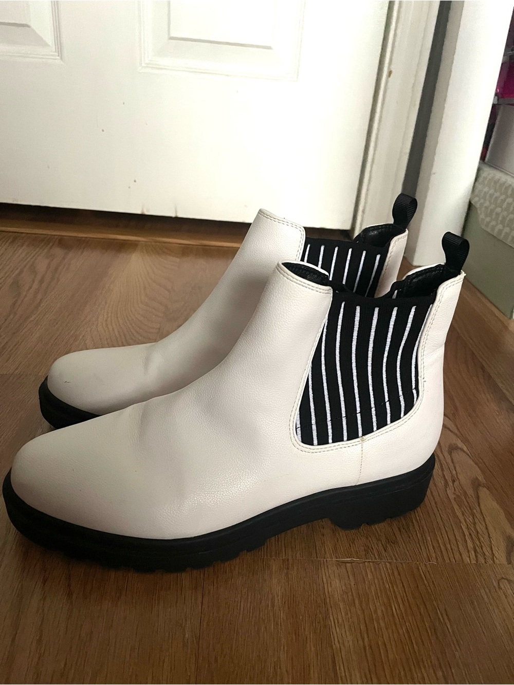 White Boots Size 9